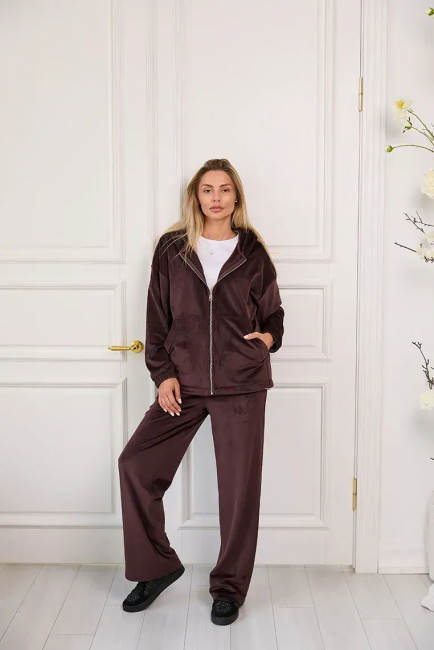 Теплый велюровый костюм для беременных и кормящих Claremont - Шоколад Lullababe