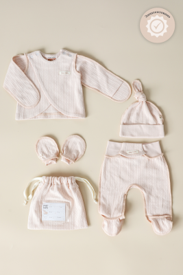 Комплект в роддом с с распашонкой Trudy Светло-розовый MagBaby